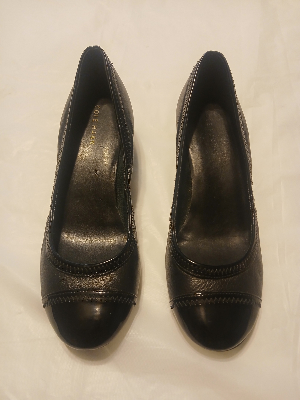 Cole Haan Black Leather Women's Pumps
